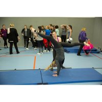 Akrobatik: von 0 bis Bogengang